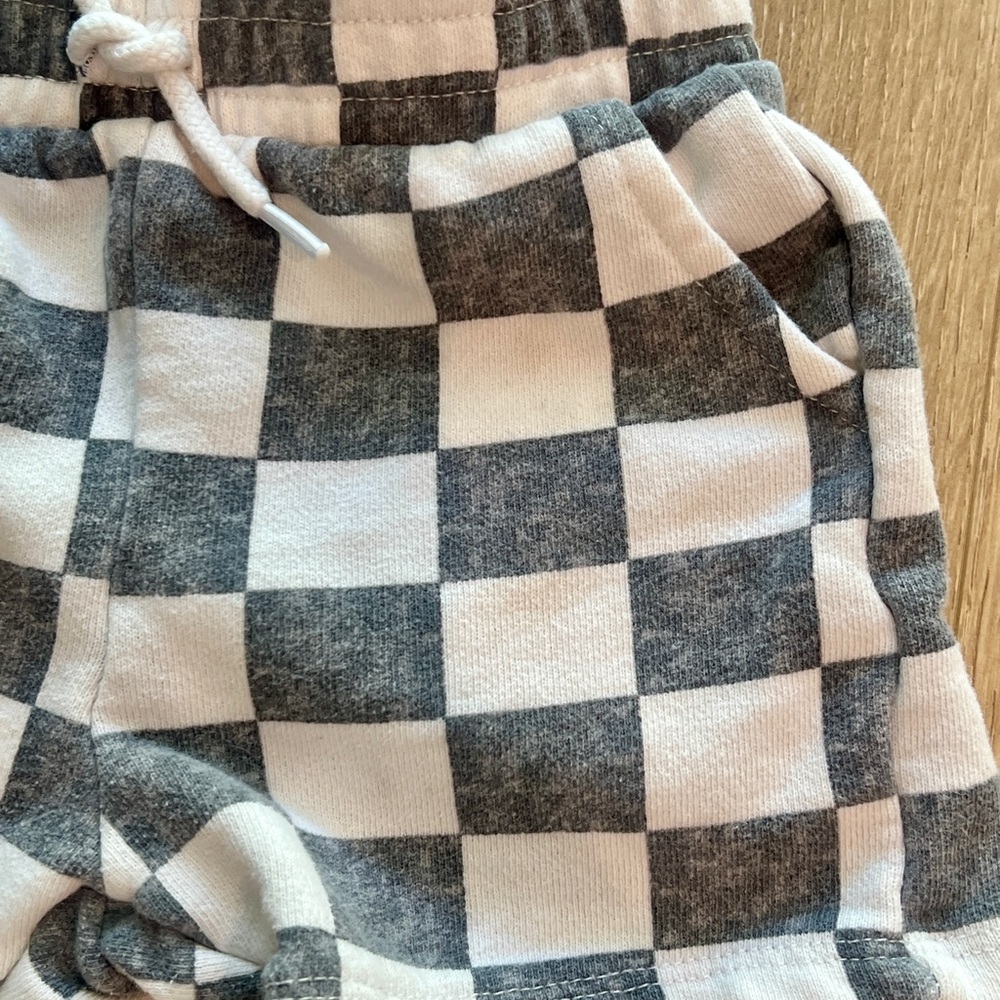 Toddler Boys Checkerboard Knit Shorts - Black & White - Picture 2 of 4